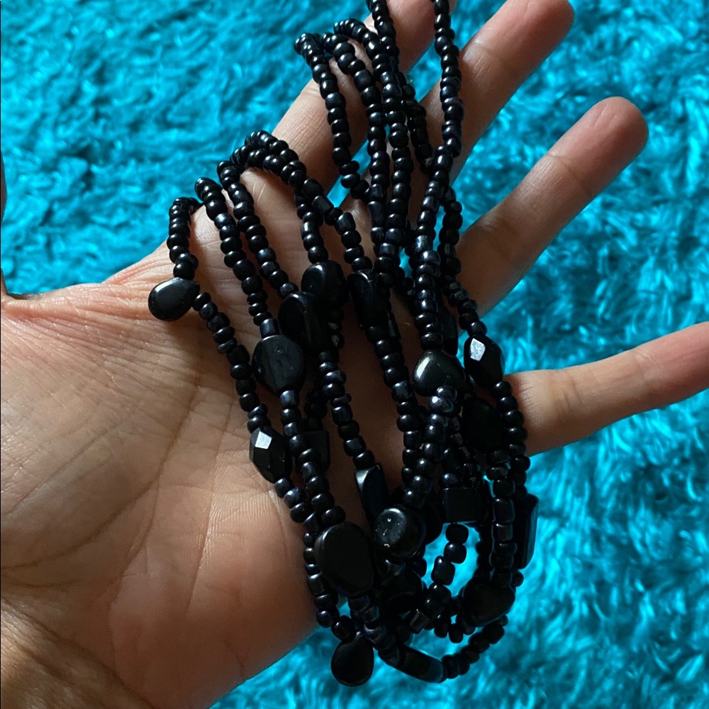 Black Five-Strand Beaded Necklace - Picture 13 of 16